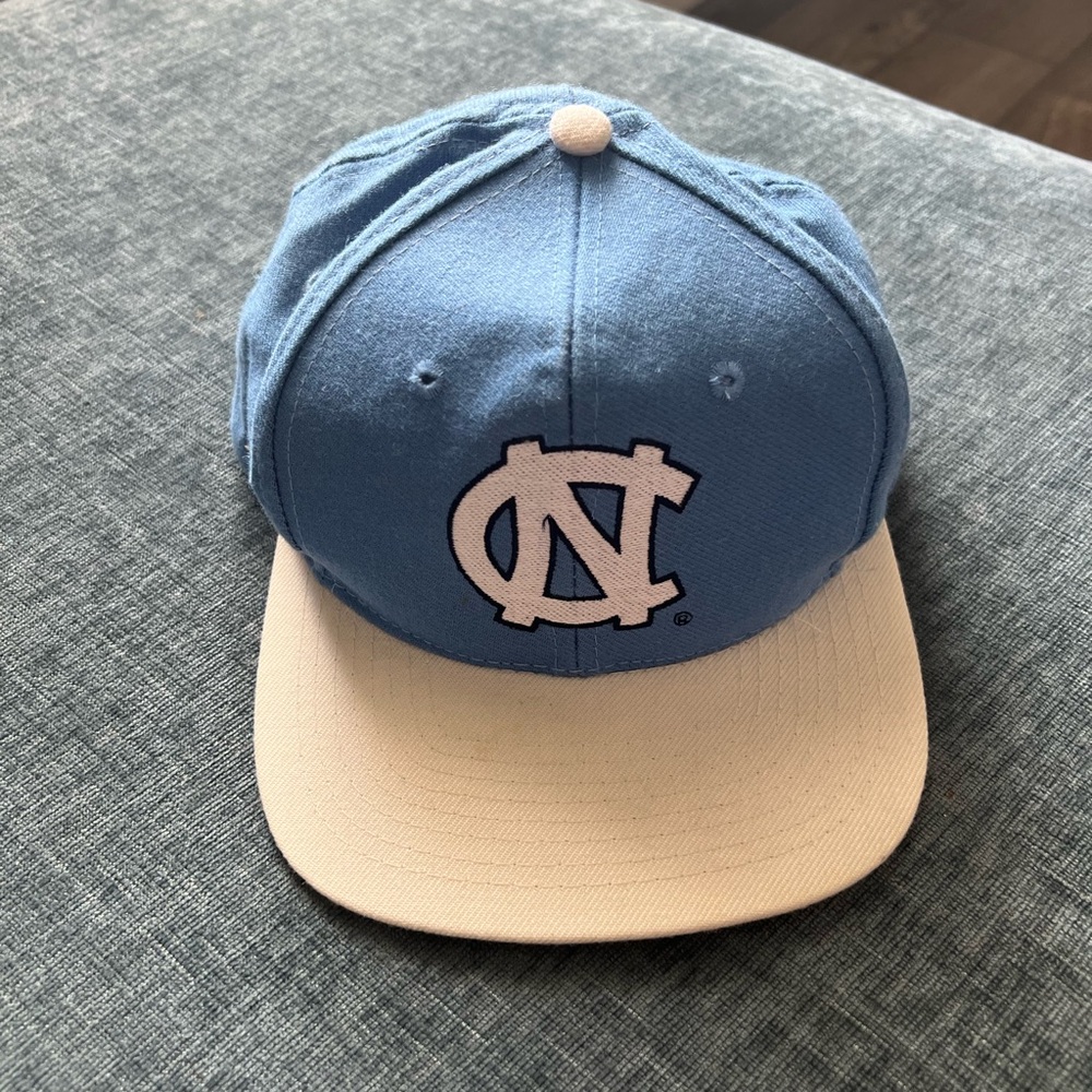 Vintage Apex One North Carolina Tar heels  Blue Varsity Cap